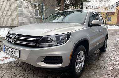 Volkswagen Tiguan SEL.PANORAMA 4x4 2012