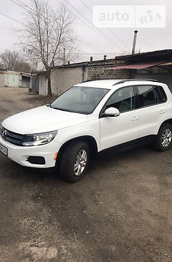 Volkswagen Tiguan  2016