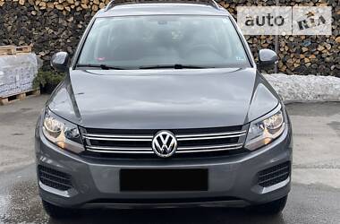 Volkswagen Tiguan  2017