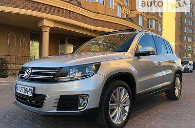 Volkswagen Tiguan SEL Panorama 2012