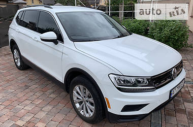 Volkswagen Tiguan SE 2018