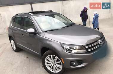 Volkswagen Tiguan SEL 2012