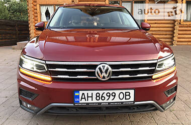 Volkswagen Tiguan SEL PREMIUM  2017