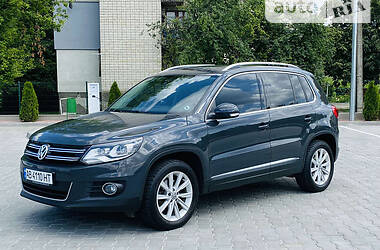 Volkswagen Tiguan  2015