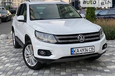 Volkswagen Tiguan  2012