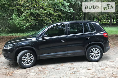 Volkswagen Tiguan TSI 2011