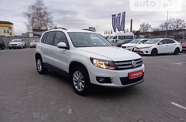 Volkswagen Tiguan  2016