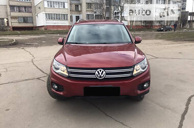 Volkswagen Tiguan  2014