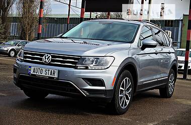 Volkswagen Tiguan SE 2019