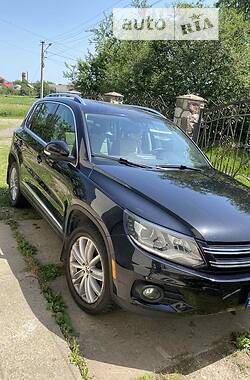 Volkswagen Tiguan  2015