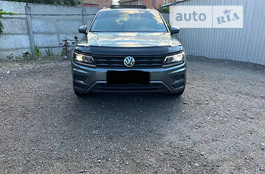 Volkswagen Tiguan  2018