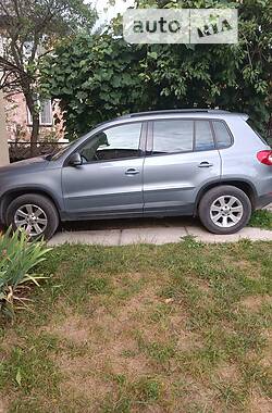 Volkswagen Tiguan  2009