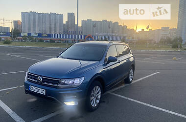 Volkswagen Tiguan  2020