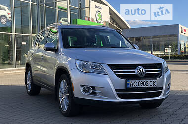 Volkswagen Tiguan HIGHLINE 2011