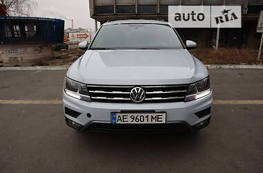 Volkswagen Tiguan SE 2018