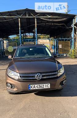 Volkswagen Tiguan 4Mothion 2014