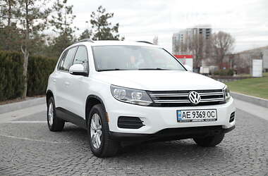 Volkswagen Tiguan  2016