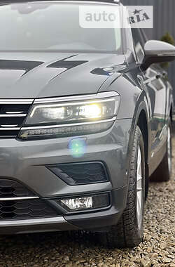 Volkswagen Tiguan HIGHLINE 2017