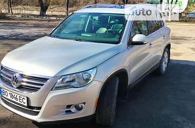 Volkswagen Tiguan 2011