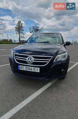 Volkswagen Tiguan  2009