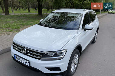 Volkswagen Tiguan  2018