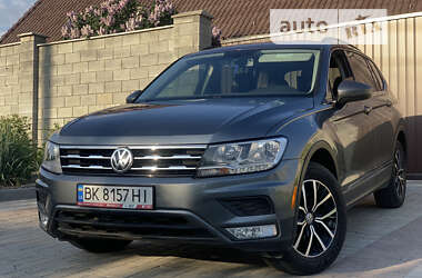 Volkswagen Tiguan SE 2020