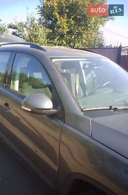 Volkswagen Tiguan  2015
