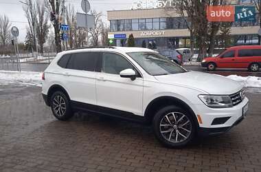 Volkswagen Tiguan  2018