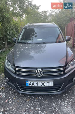 Volkswagen Tiguan  2015