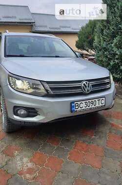 Volkswagen Tiguan  2016