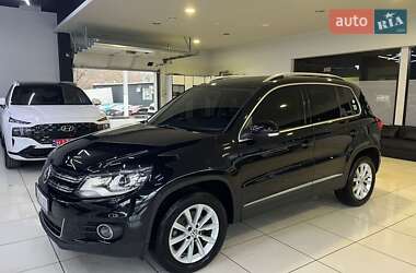 Volkswagen Tiguan  2014