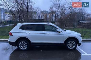 Volkswagen Tiguan  2018