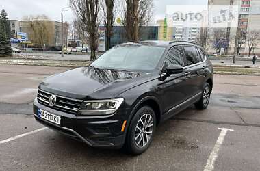 Volkswagen Tiguan  2020