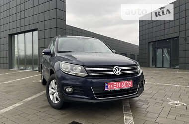 Volkswagen Tiguan  2014