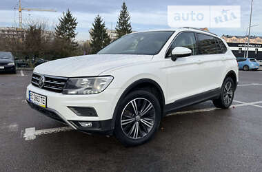 Volkswagen Tiguan  2019