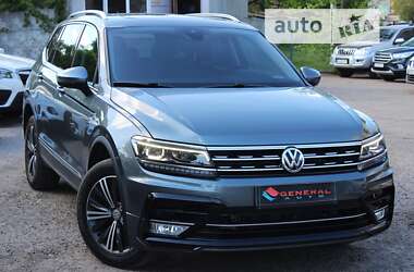 Volkswagen Tiguan  2018