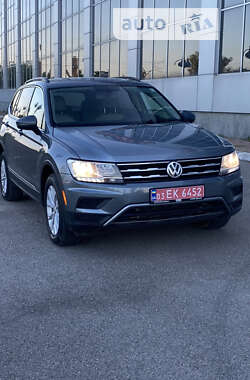 Volkswagen Tiguan  2018