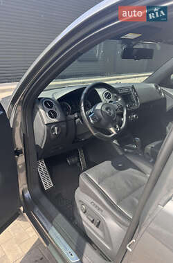 Volkswagen Tiguan  2014