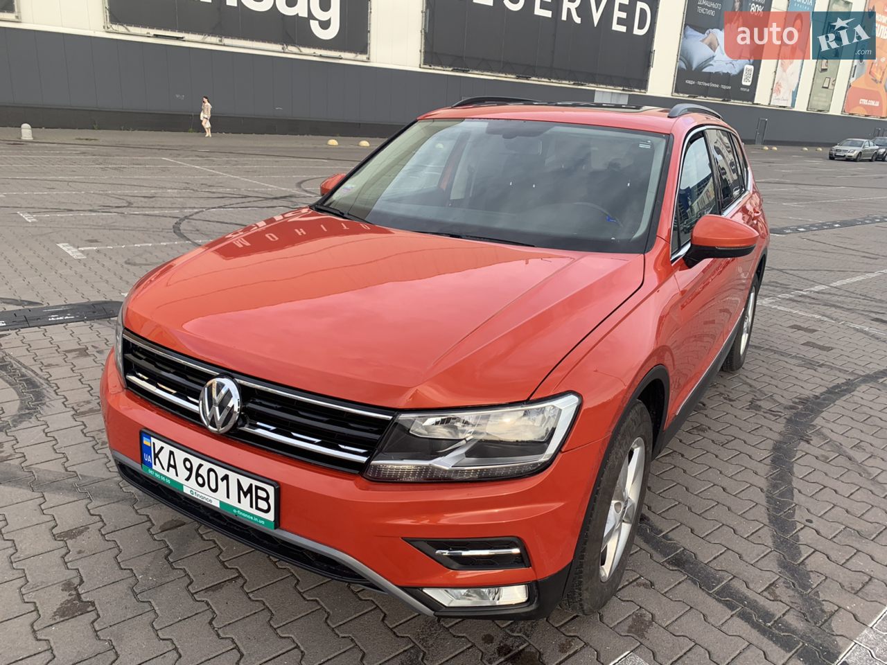 2017 Volkswagen Tiguan - мініатюра 4
