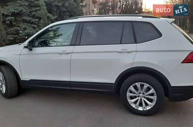 Volkswagen Tiguan  2018