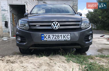 Volkswagen Tiguan  2014