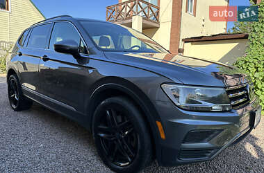 Volkswagen Tiguan  2019
