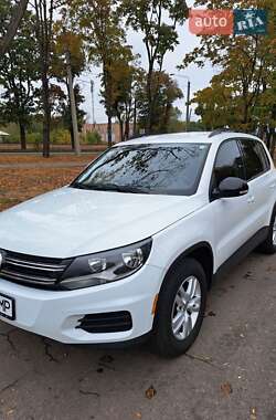 Volkswagen Tiguan  2016