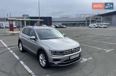 Volkswagen Tiguan  2020