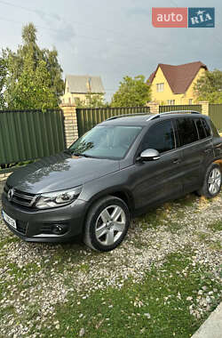 Volkswagen Tiguan 2012