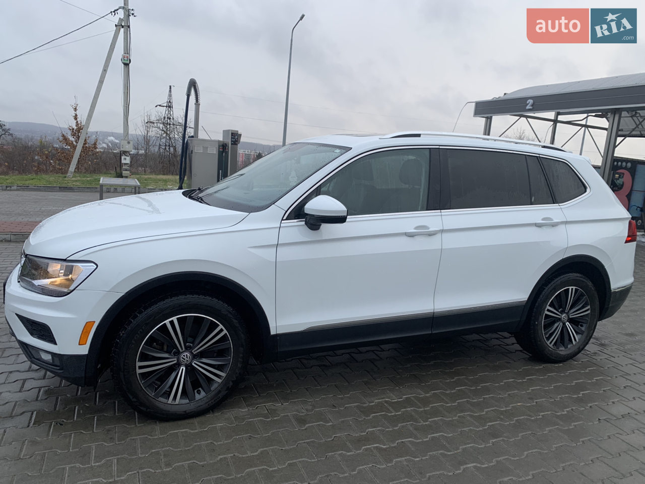 2017 Volkswagen Tiguan - мініатюра 3