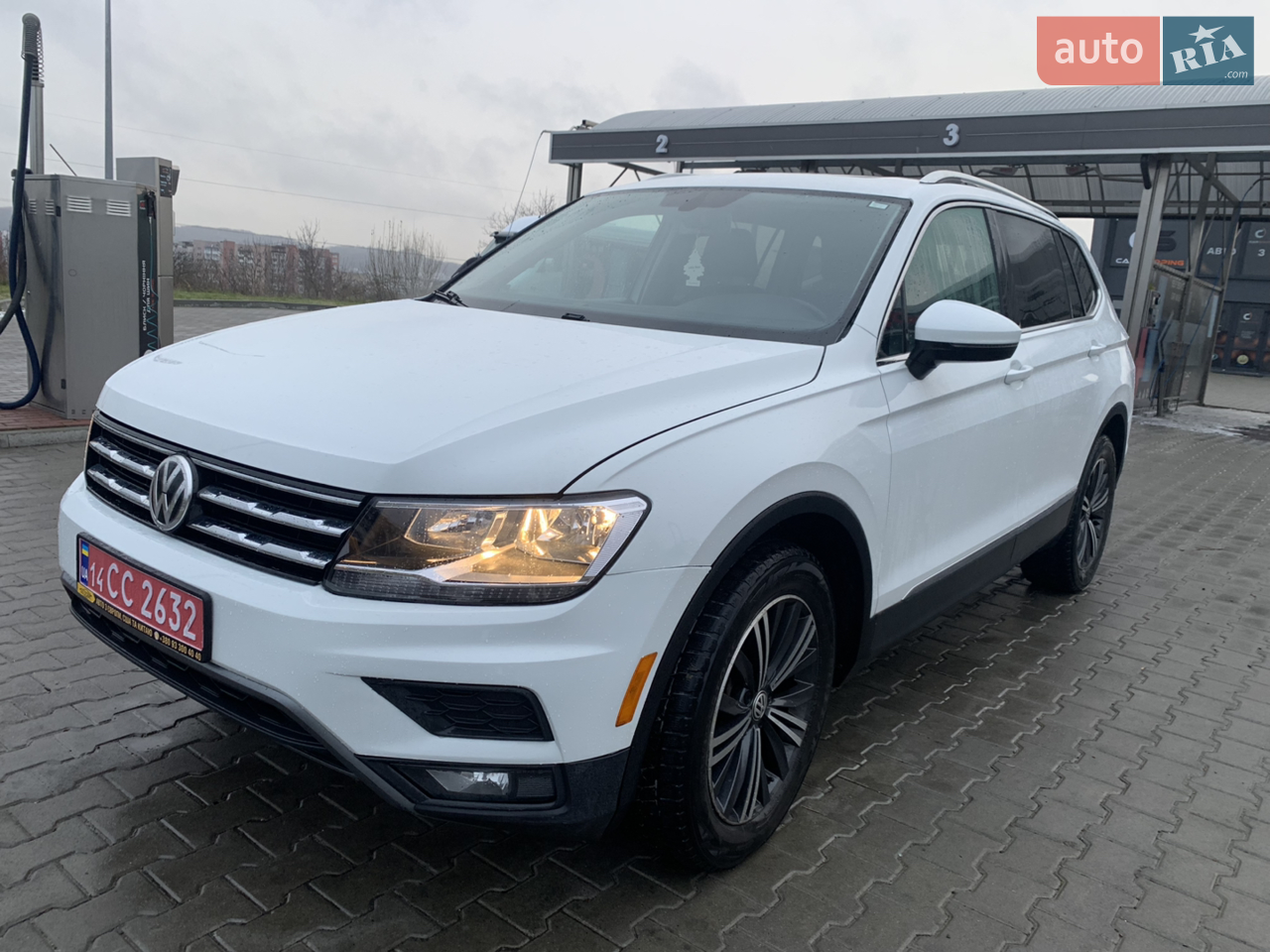 2017 Volkswagen Tiguan - мініатюра 2