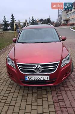 Volkswagen Tiguan  2010