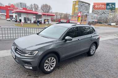 Volkswagen Tiguan  2019