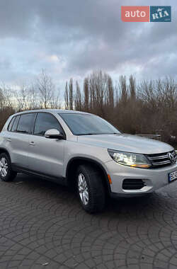 Volkswagen Tiguan  2013